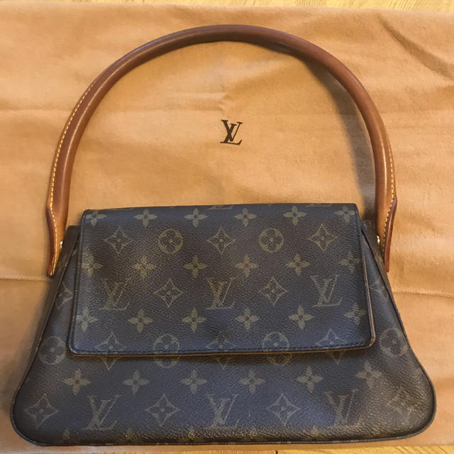 LOUIS VUITTON(ルイヴィトン)のあっちゃん様　ルイヴィトン　ミニルーピング　 レディースのバッグ(ショルダーバッグ)の商品写真