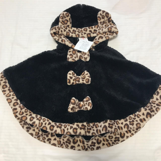 西松屋(ニシマツヤ)の新品　ポンチョ キッズ/ベビー/マタニティのキッズ服女の子用(90cm~)(ジャケット/上着)の商品写真