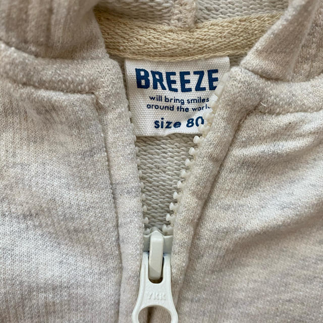 BREEZE(ブリーズ)の80サイズ　BREEZE ブリーズ　ジップパーカー キッズ/ベビー/マタニティのベビー服(~85cm)(トレーナー)の商品写真