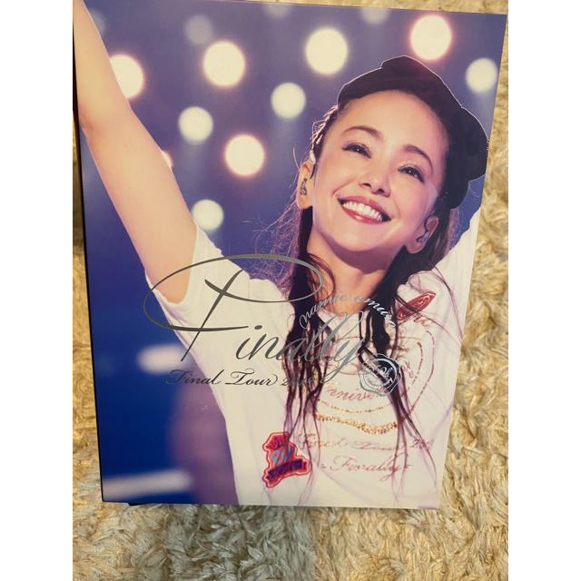 安室奈美恵　Finally エンタメ/ホビーのDVD/ブルーレイ(ミュージック)の商品写真