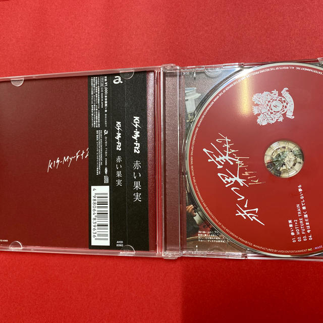 赤い果実 エンタメ/ホビーのCD(ポップス/ロック(邦楽))の商品写真