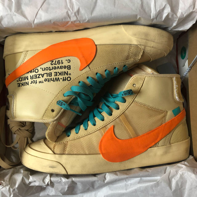 Nike off-white blazer mid