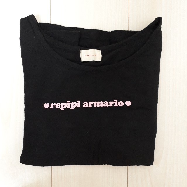 repipi armario(レピピアルマリオ)のrepipi armario 黒 長袖 Tシャツ レディースのトップス(Tシャツ(長袖/七分))の商品写真