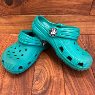 クロックス(crocs)の再値下げ❗️クロックス CROCS CLASSIC サンダル キッズ (サンダル)