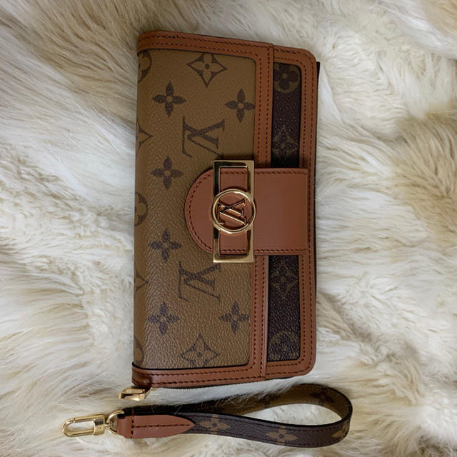 LOUIS VUITTON(ルイヴィトン)のジッピー・ドーフィーヌ　新品未使用 メンズのファッション小物(長財布)の商品写真