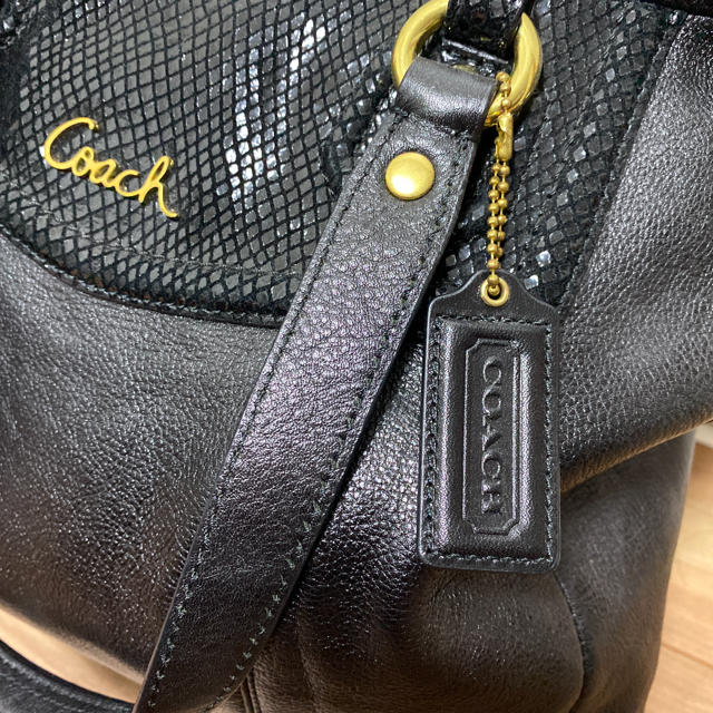 COACH(コーチ)の売れました♪♪ レディースのバッグ(ショルダーバッグ)の商品写真