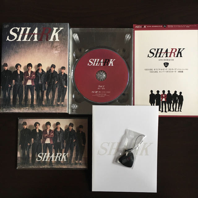 Johnny's(ジャニーズ)のちなみん様専用✨SHARK初回豪華版、素顔4 SixTONES エンタメ/ホビーのDVD/ブルーレイ(アイドル)の商品写真