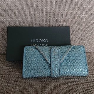 ★期間限定☆ほぼ新品☆HIROKO HAYASHI☆2つ折り財布☆