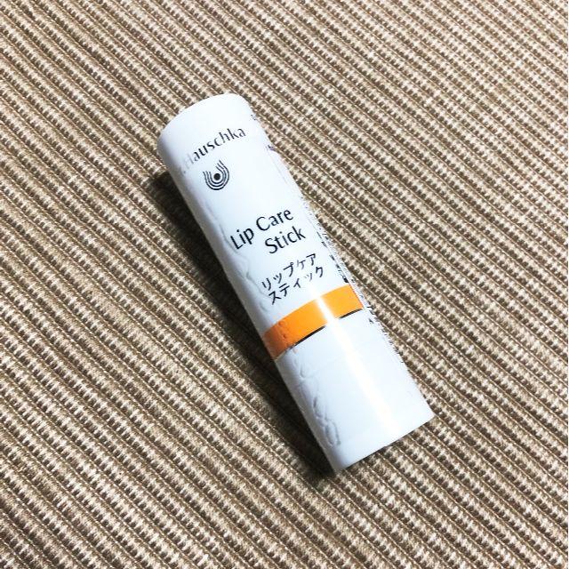 Dr.Hauschka(ドクターハウシュカ)のDr.ハウシュカ リップケアスティック 4.9g 訳あり 国内正規品 コスメ/美容のスキンケア/基礎化粧品(リップケア/リップクリーム)の商品写真