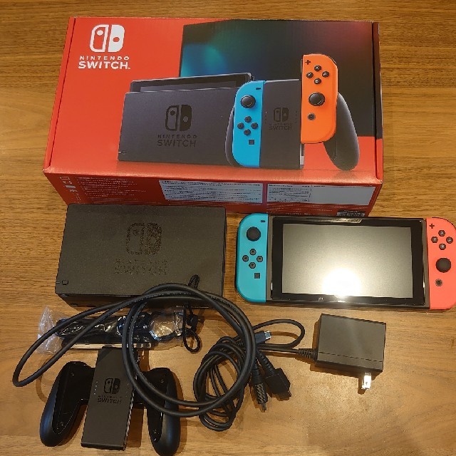 Nintendo Switch JOY-CON(L) ネオンブルー/(R) ネオ