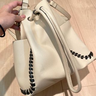 ザラ(ZARA)のZARA ホワイトバック(ハンドバッグ)