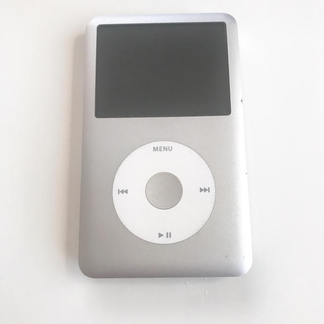 Apple(アップル)のiPod classic 160GB silver スマホ/家電/カメラのオーディオ機器(ポータブルプレーヤー)の商品写真