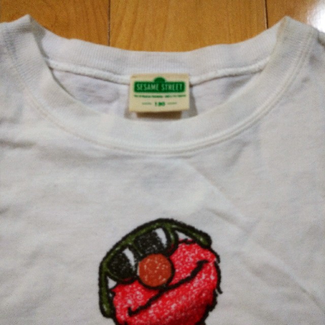 SESAME STREET(セサミストリート)のセサミストリートTシャツ　130 キッズ/ベビー/マタニティのキッズ服男の子用(90cm~)(Tシャツ/カットソー)の商品写真