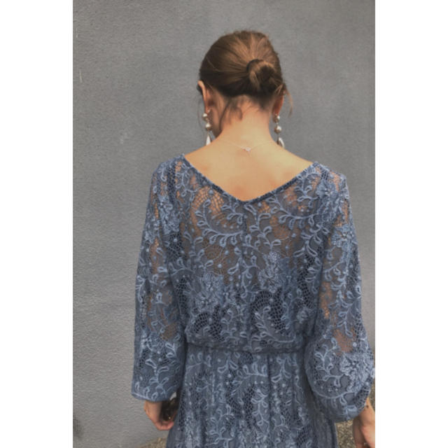 Ameri VINTAGE(アメリヴィンテージ)のAMERI2WAY LAYLA LACE DRESSレースワンピ レディースのワンピース(ロングワンピース/マキシワンピース)の商品写真