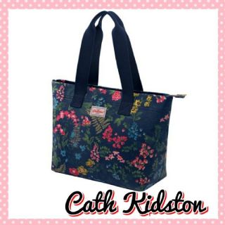 キャスキッドソン(Cath Kidston)のキャスキッドソン　トートバッグ　花柄　フラワー　定価11000円(トートバッグ)