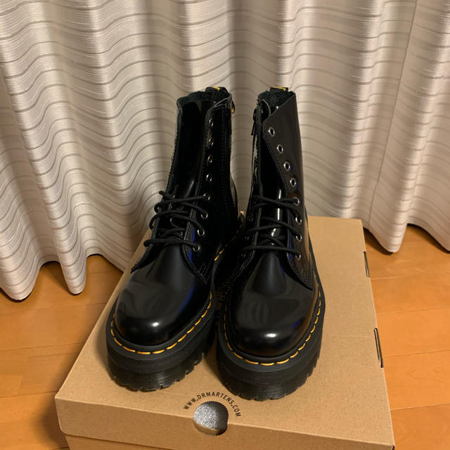 Dr.Martens(ドクターマーチン)のドクターマーチン　ブーツ レディースの靴/シューズ(ブーツ)の商品写真