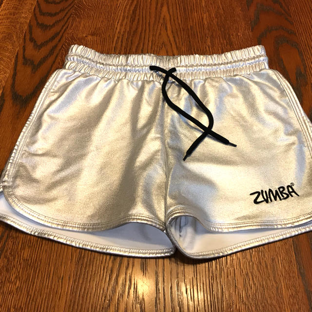 Zumba(ズンバ)のZUMBAウエア Sサイズ スポーツ/アウトドアのトレーニング/エクササイズ(トレーニング用品)の商品写真