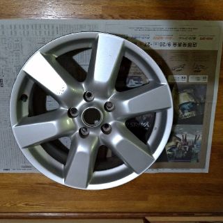 ニッサン(日産)の日産　エクストレイル純正ホイール１本中古品！(ホイール)
