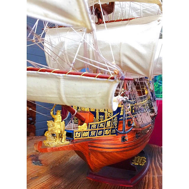 ソブリン　帆船模型　置物　飾り物　インテリア