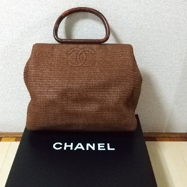 CHANEL(シャネル)のCHANEL　カゴバック レディースのバッグ(かごバッグ/ストローバッグ)の商品写真