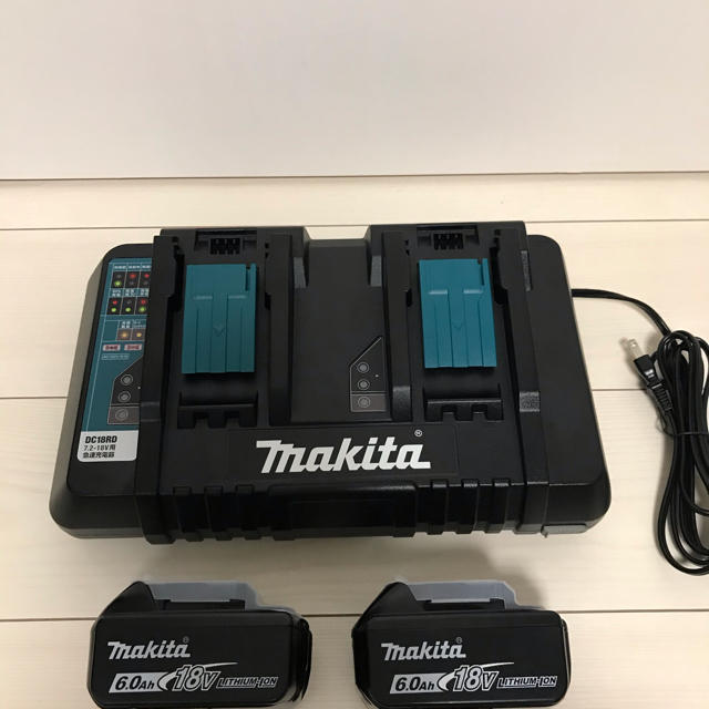 マキタ　バッテリー　充電器