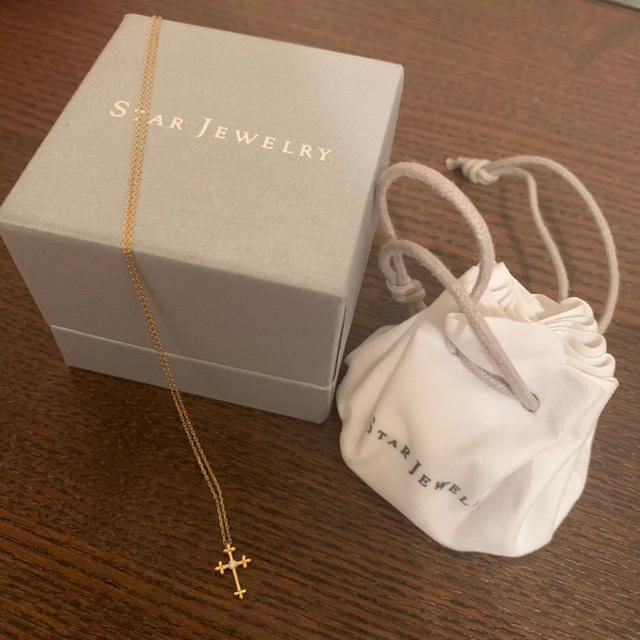 STAR JEWELRY(スタージュエリー)のstar jewelry k18 ダイヤモンド0.01カラット　ネックレス　美品 レディースのアクセサリー(ネックレス)の商品写真