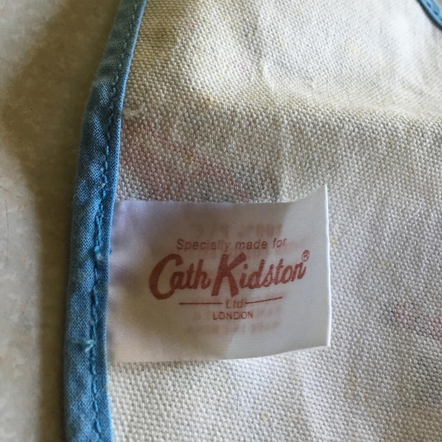 Cath Kidston(キャスキッドソン)のキャスキッドソンスタイ キッズ/ベビー/マタニティの授乳/お食事用品(お食事エプロン)の商品写真