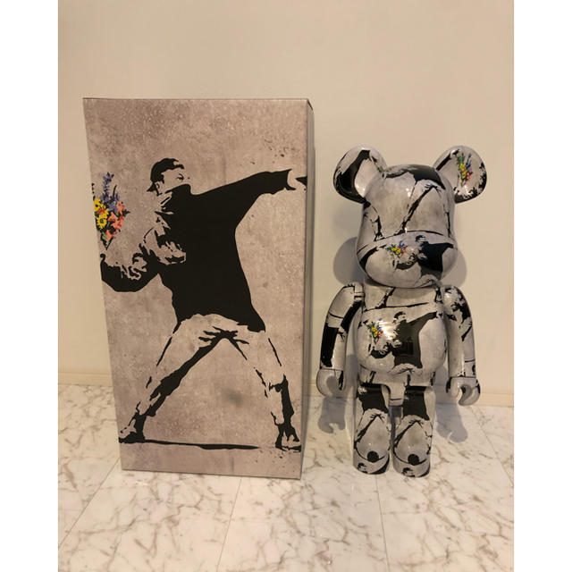 BE@RBRICK FLOWER BOMBER 1000% BE@RBRICK FLOWER BOMBER 1000%