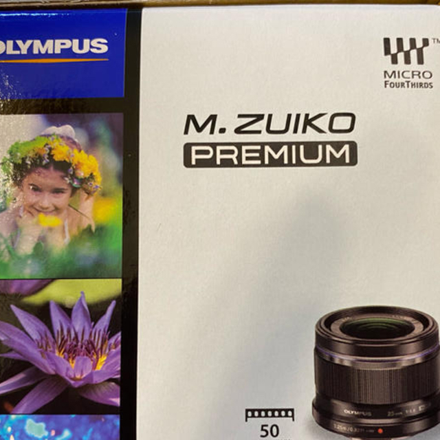OLYMPUS(オリンパス)の【値下】オリンパス単焦点レンズM.ZUIKO DEGITAL 25mm F1.8 スマホ/家電/カメラのカメラ(レンズ(単焦点))の商品写真