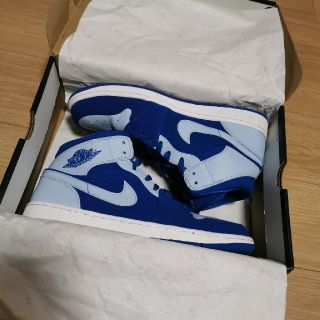 ナイキ(NIKE)のNIKE  AIR JORDAN1　アイスブルー×ホワイト(スニーカー)