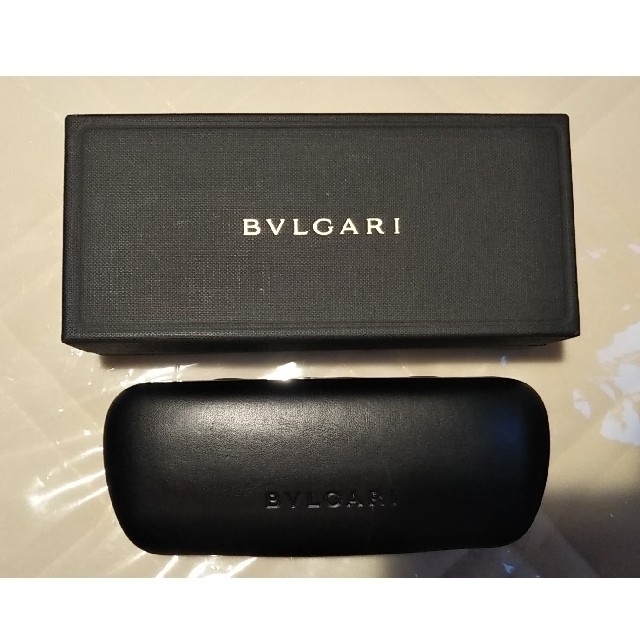 BVLGARI(ブルガリ)のブルガリ メガネケース、メガネ拭き、箱入り メンズのファッション小物(その他)の商品写真