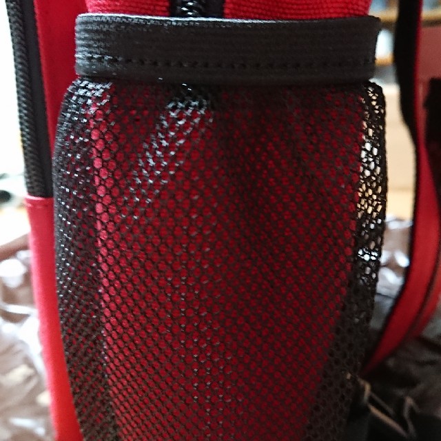 PLAYBOY(プレイボーイ)のPLAY BOY Bunny⭐2WAY BAG(リュック&ボディバッグ)カラー赤 レディースのバッグ(リュック/バックパック)の商品写真