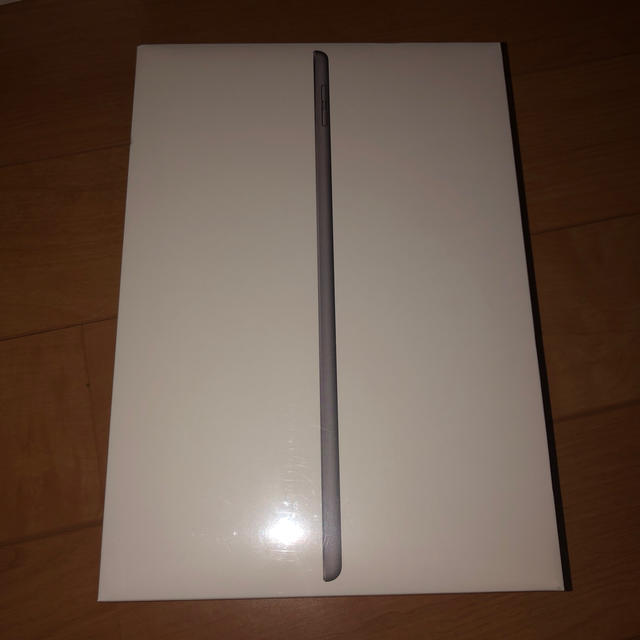 Apple iPad (10.2インチ, Wi-Fi, 32GB) - シルバー 1