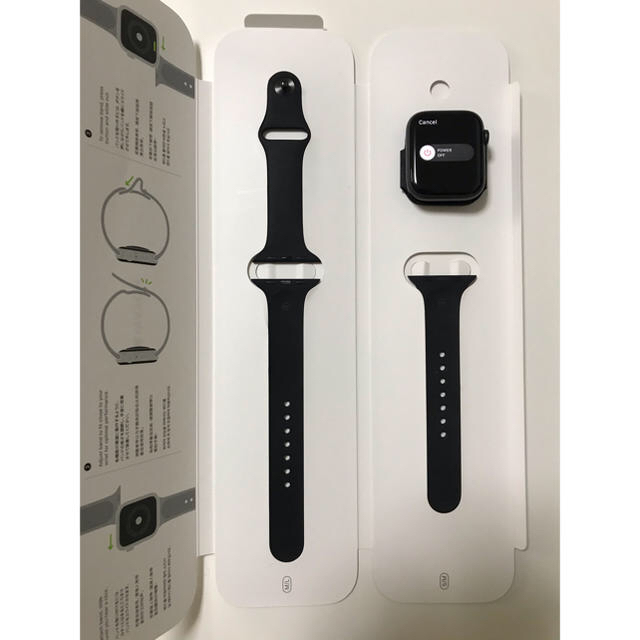 おまけ沢山★超美品　Apple Watch Series 5 44mmのサムネイル