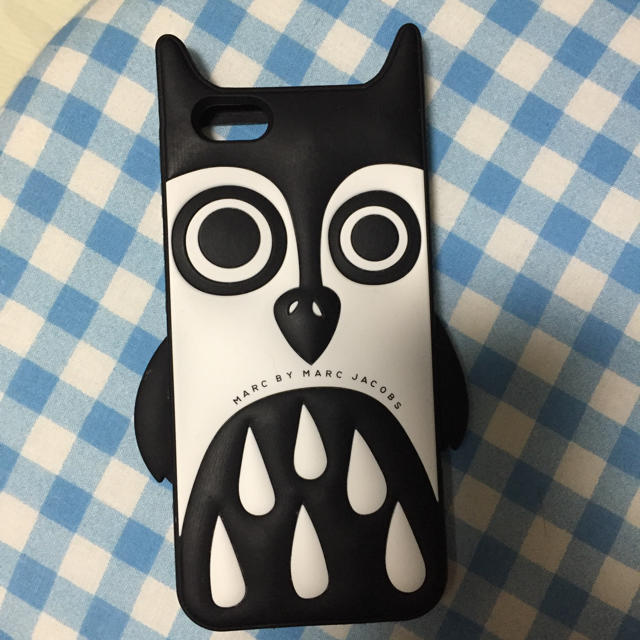 MARC BY MARC JACOBS(マークバイマークジェイコブス)のiPhone6/6s対応 モバイルケース スマホ/家電/カメラのスマホアクセサリー(モバイルケース/カバー)の商品写真