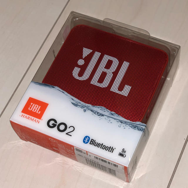 iPhone(アイフォーン)のJBL GO2 RED Bluetooth 防水 スマホ/家電/カメラのオーディオ機器(スピーカー)の商品写真