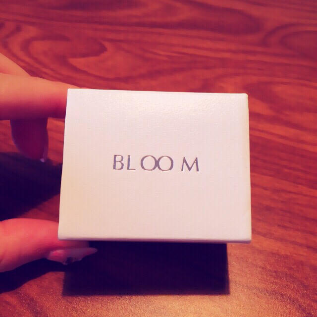 BLOOM(ブルーム)の未使用新品半額💓BLOOM華奢ピアス レディースのアクセサリー(ピアス)の商品写真