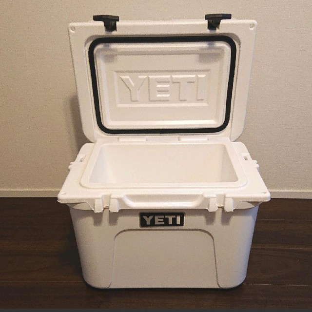 YETI ROADIE ローディ 20 クーラーボックス YETI ROADIE ローディ 20 クーラーボックス