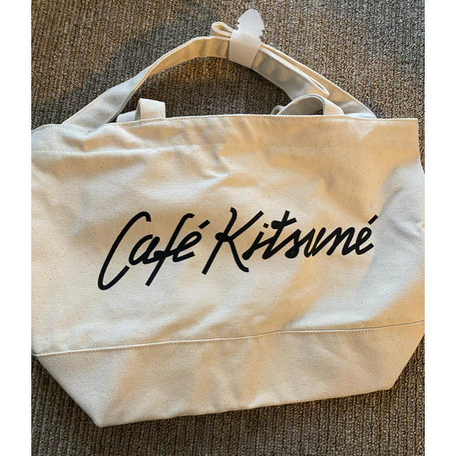 MAISON KITSUNE'(メゾンキツネ)のcafe kitsune トートバッグ　 レディースのバッグ(トートバッグ)の商品写真