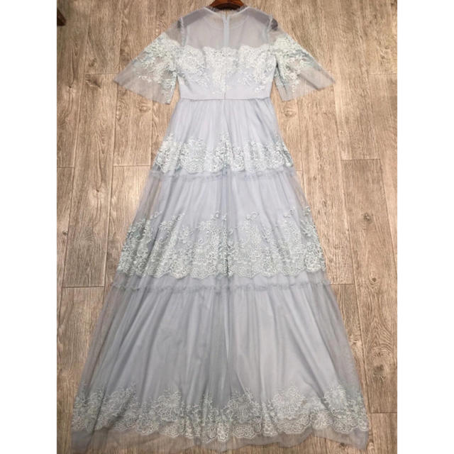 BCBGMAXAZRIA(ビーシービージーマックスアズリア)の❤️BCBG 2020新作　新品　ブルーワンピース　ドレス　綺麗 レディースのフォーマル/ドレス(ロングドレス)の商品写真