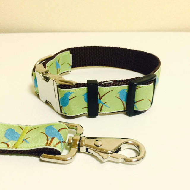 ネット取寄 新品* ハンドメイド 犬の首輪&リードセット BIRDIE 青い