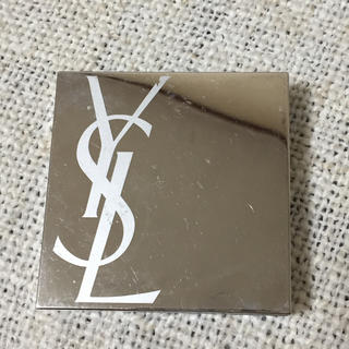 Yves Saint Laurent Beaute - YVES SAINT LAURENT アイシャドウの通販｜ラクマ