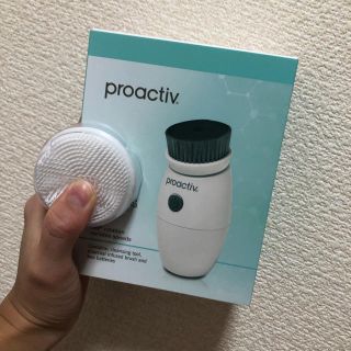 プロアクティブ(proactiv)のプロアクティブ　ポア　クレンジング　ブラシ(クレンジング/メイク落とし)