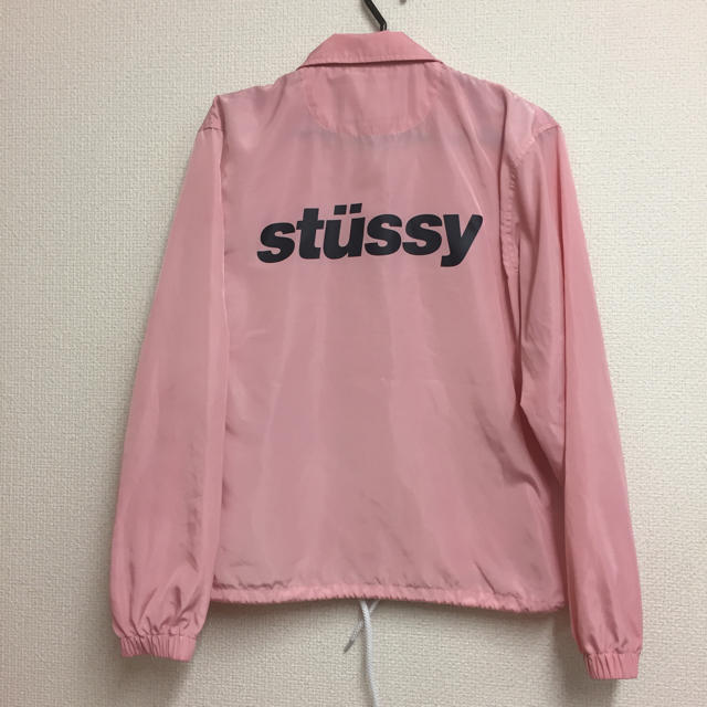 STUSSY(ステューシー)のstussy コーチジャケット レディースのジャケット/アウター(ナイロンジャケット)の商品写真