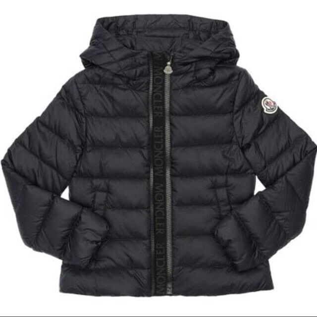 MONCLER(モンクレール)のモンクレール♡12A ライトダウンジャケット♡ほぼ未使用！ レディースのジャケット/アウター(ダウンジャケット)の商品写真