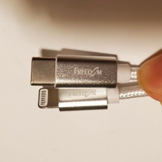 USB-C PD充電器　ケーブルセット(バッテリー/充電器)