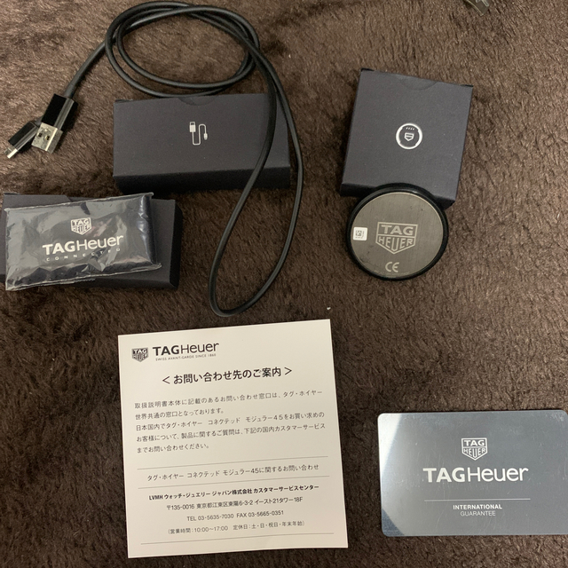 TAG Heuer(タグホイヤー)の【値下げ中】タグホイヤー　tagheuer コネクテッド　スマートウォッチ メンズの時計(腕時計(デジタル))の商品写真