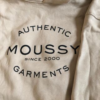 マウジー(moussy)のパーカー(パーカー)