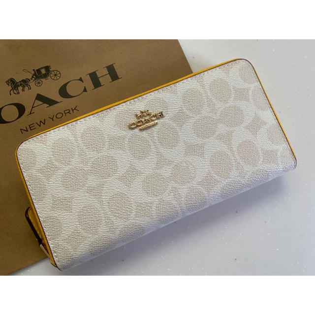 【新品】 COACH 財布　シグネチャー　レディース　コーチ　長財布