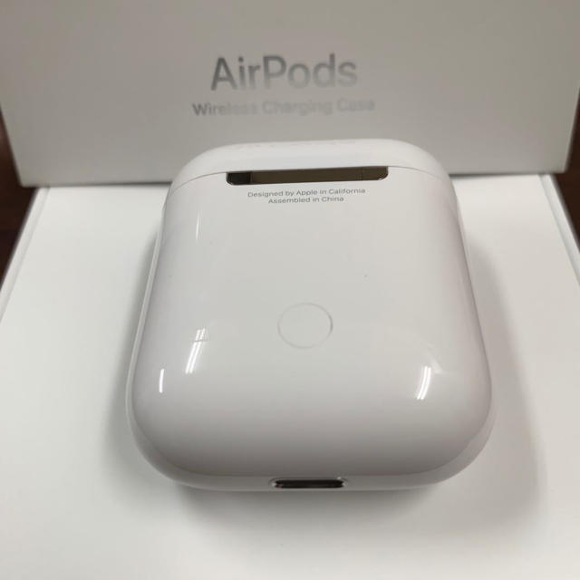 エアーポッズ第二世代　 AirPods第2世代　充電ケース　充電器　Apple 1